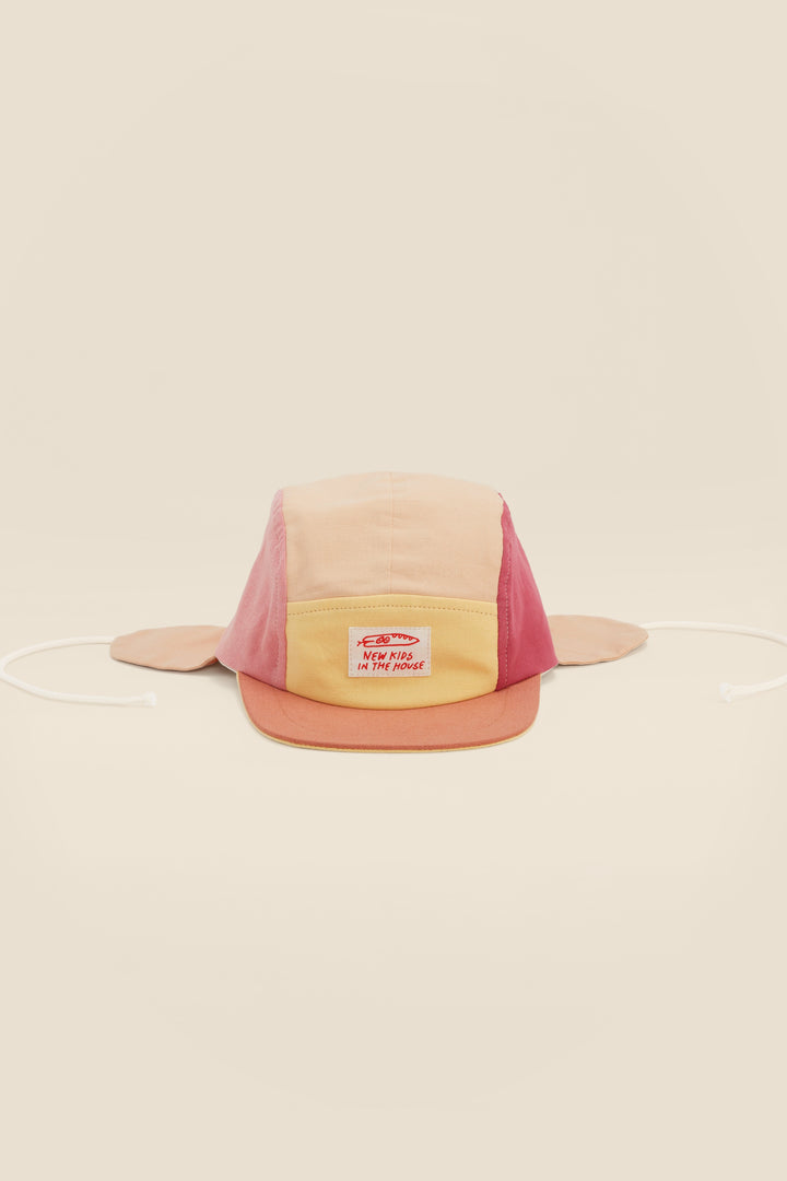 Wolly Colorblock Cap - Cherry