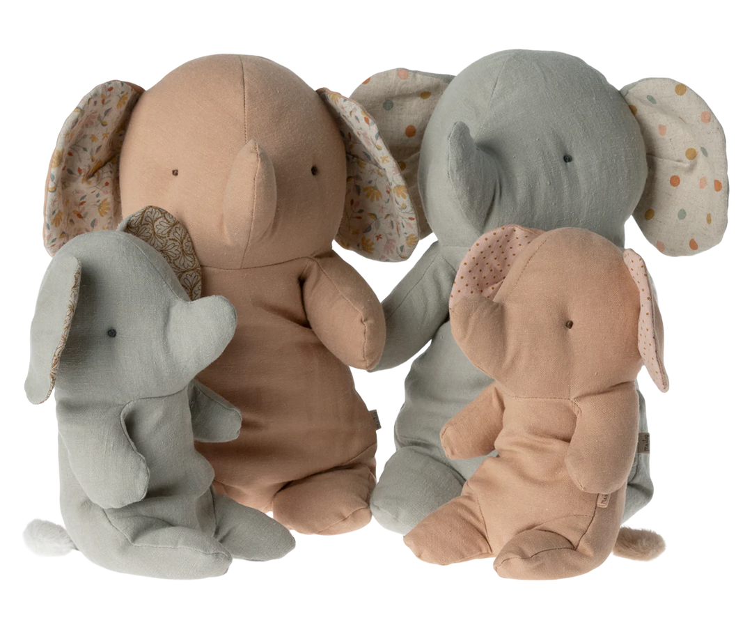 Safari friends, Elephant