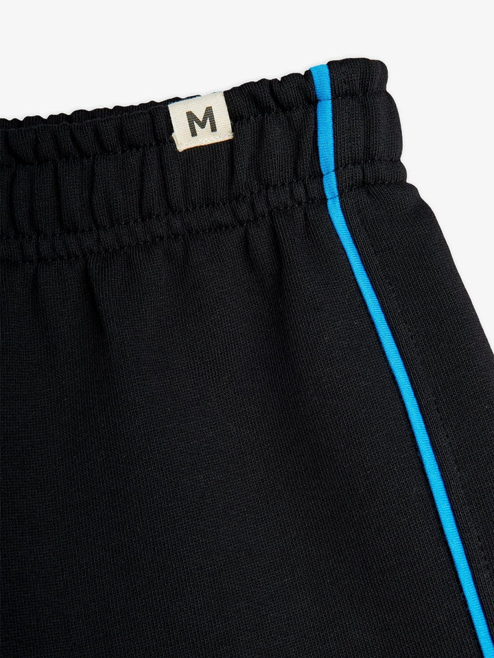 Plain piping sweatshorts