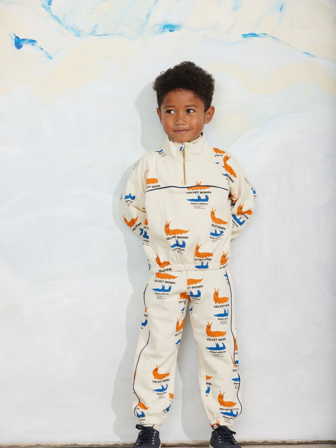 Velvet Worms Piping Sweatpants