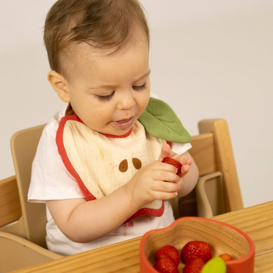 Pepa the Apple Bib