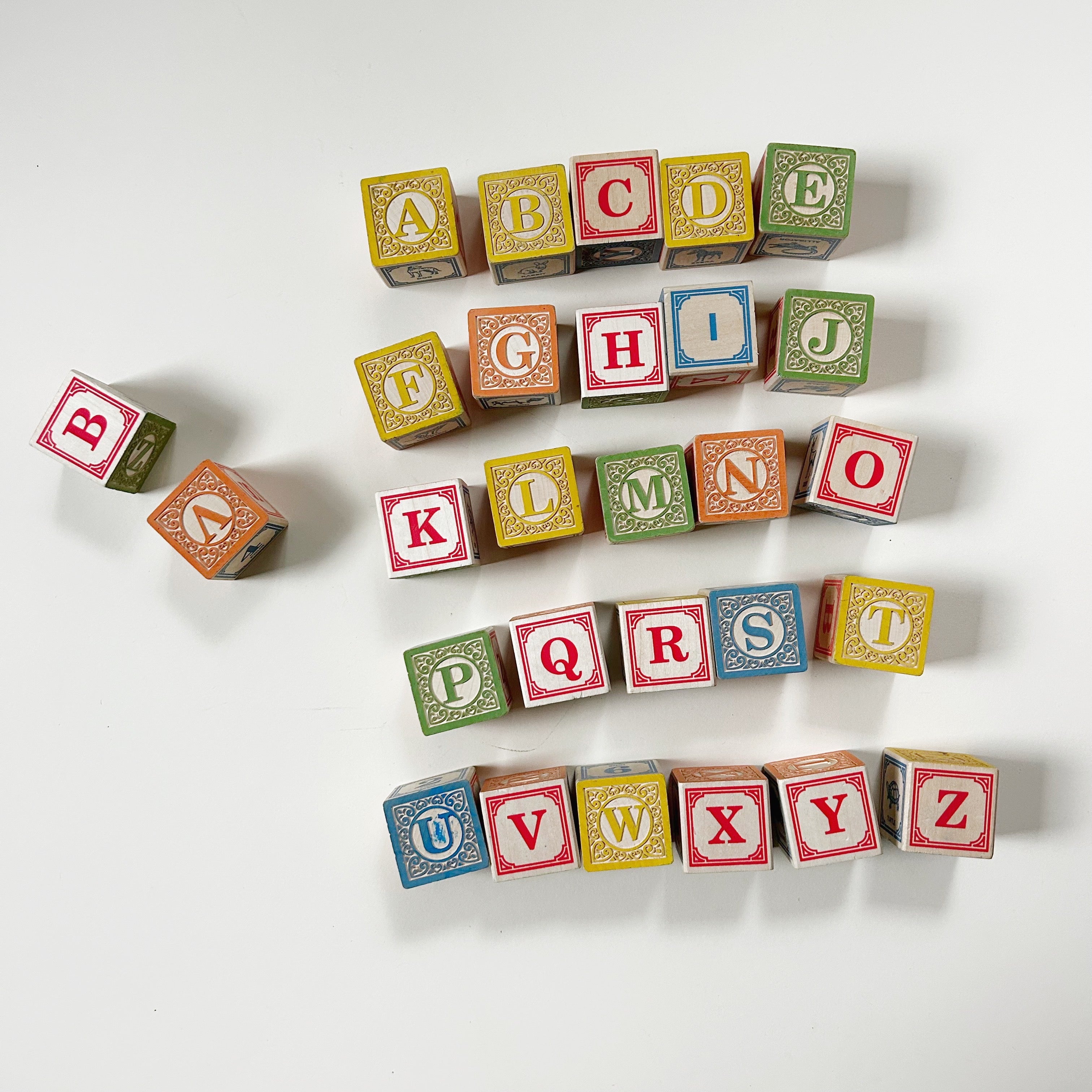 Uncle Goose Classic Alphabet Blocks – Thistle & Poppy