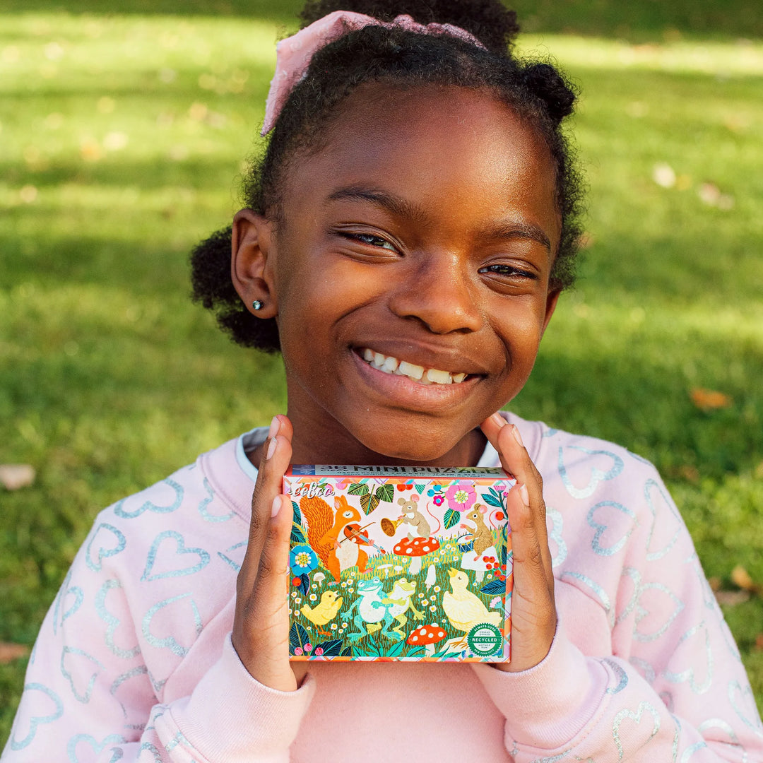 36 Piece Victoria Mini Puzzle