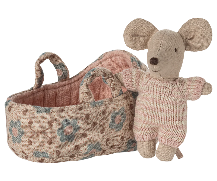 Baby Mouse in Carry Cot