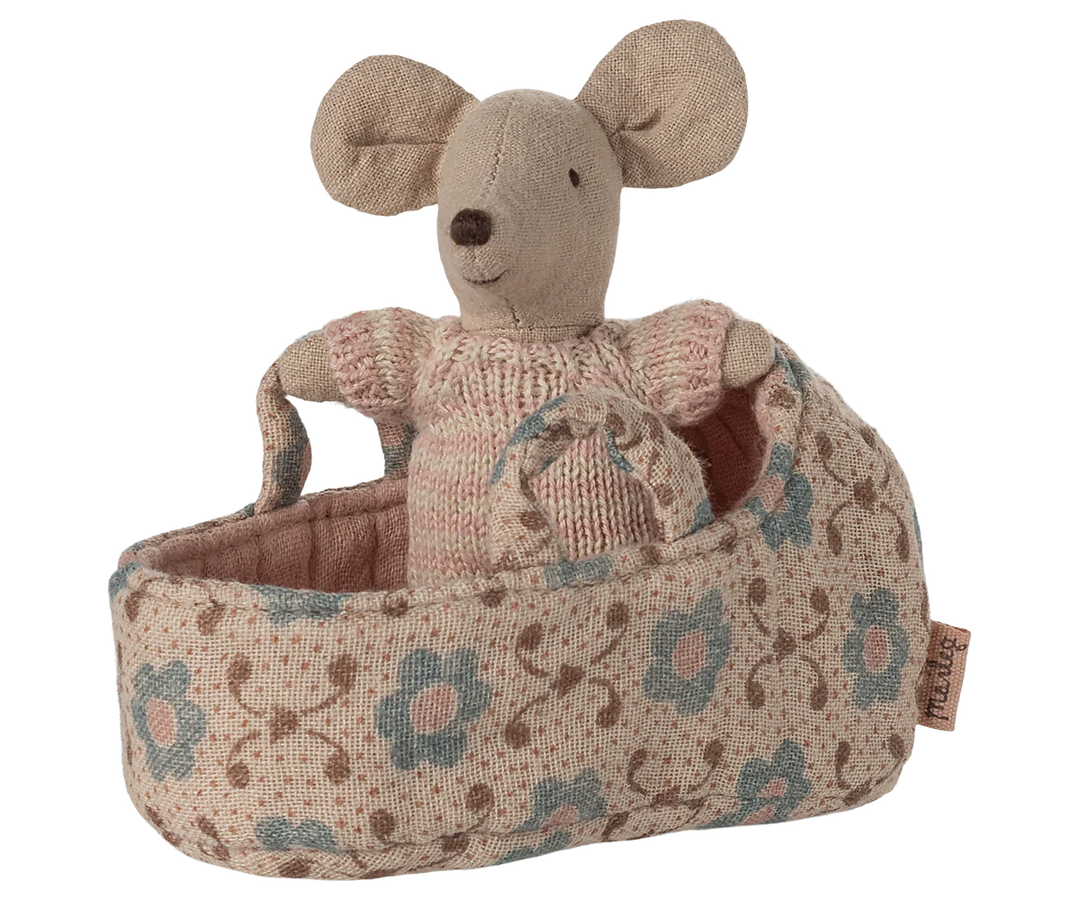 Baby Mouse in Carry Cot