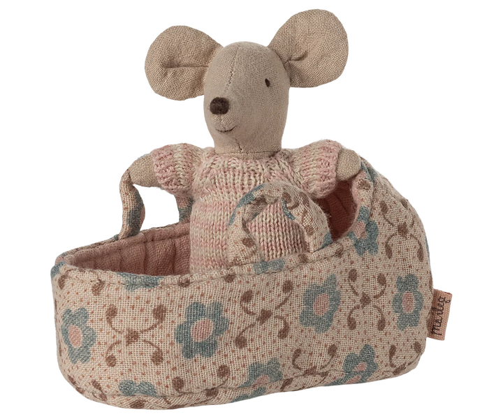 Baby Mouse in Carry Cot