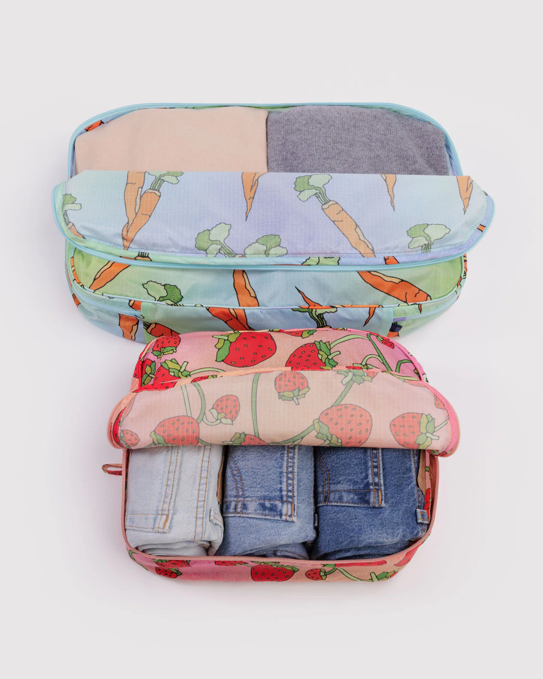 Large Packing Cube Set - Carrots & Berries