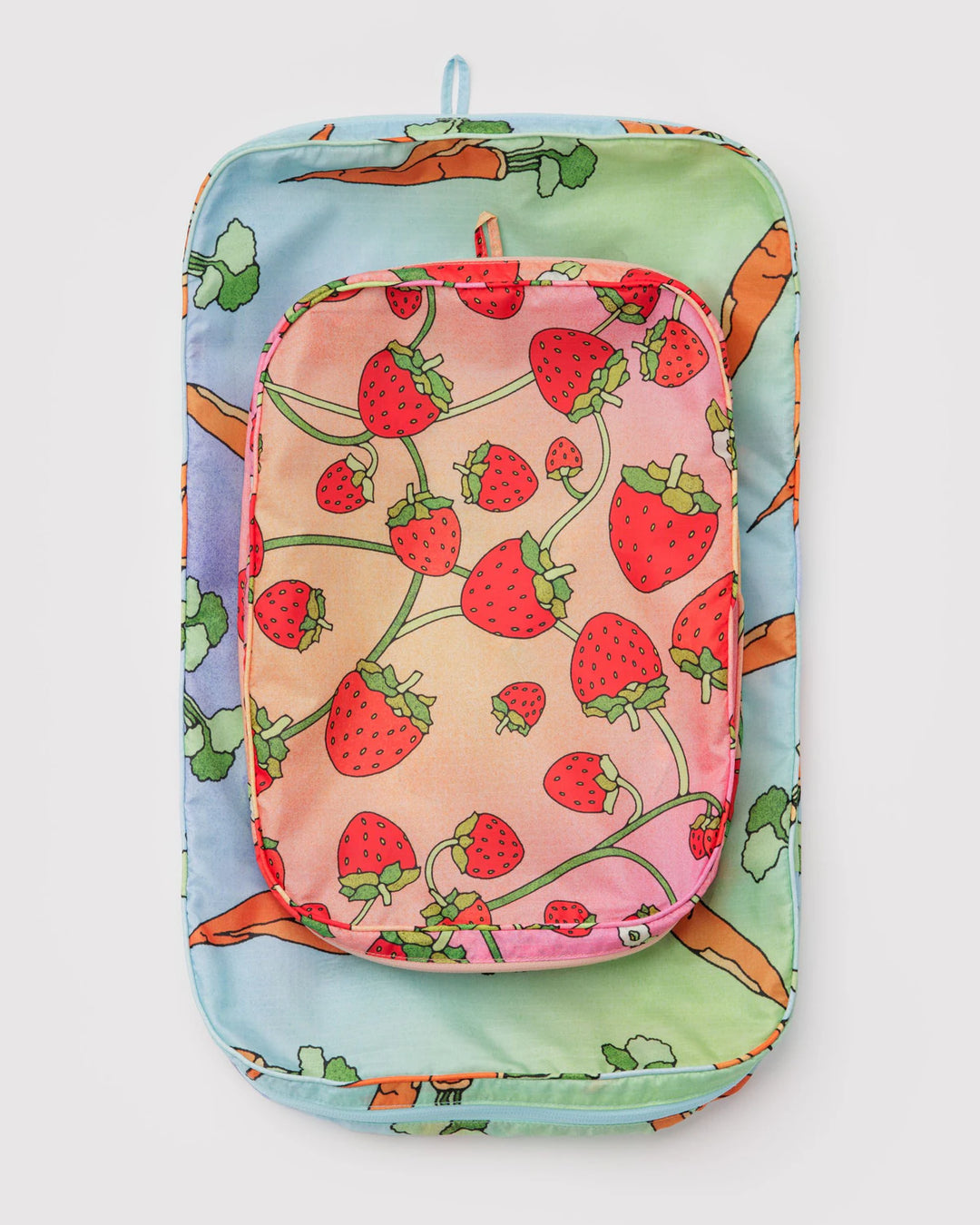 Large Packing Cube Set - Carrots & Berries