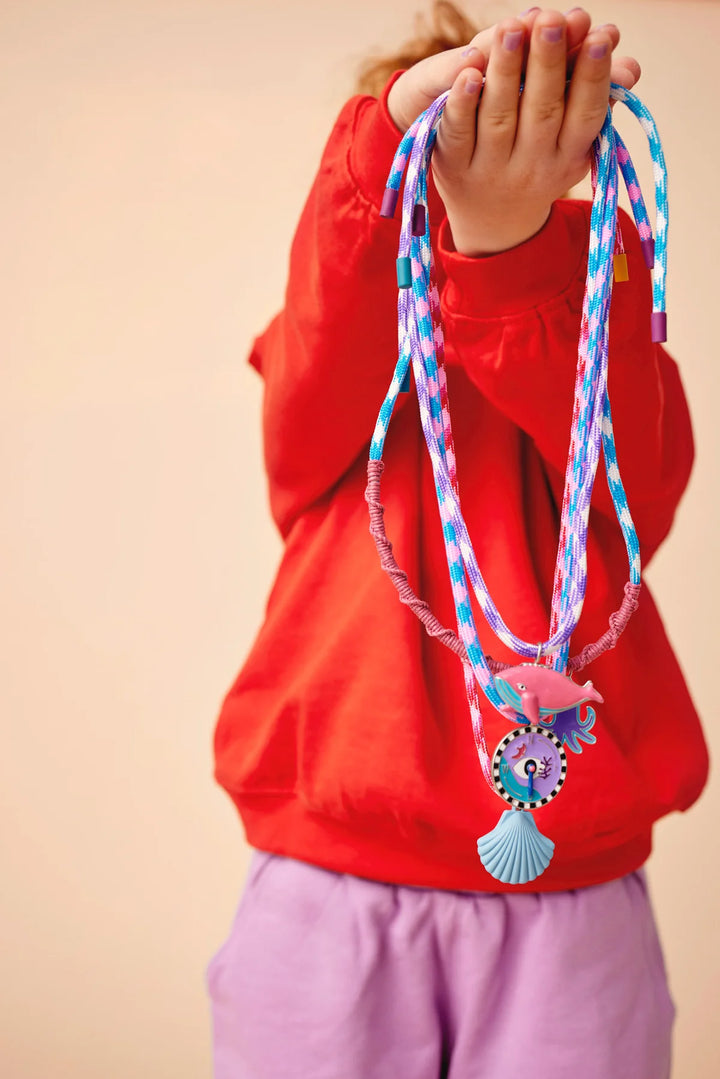 The Shell Necklace