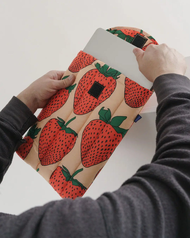 Puffy Laptop Sleeve 13"/14" - Strawberry
